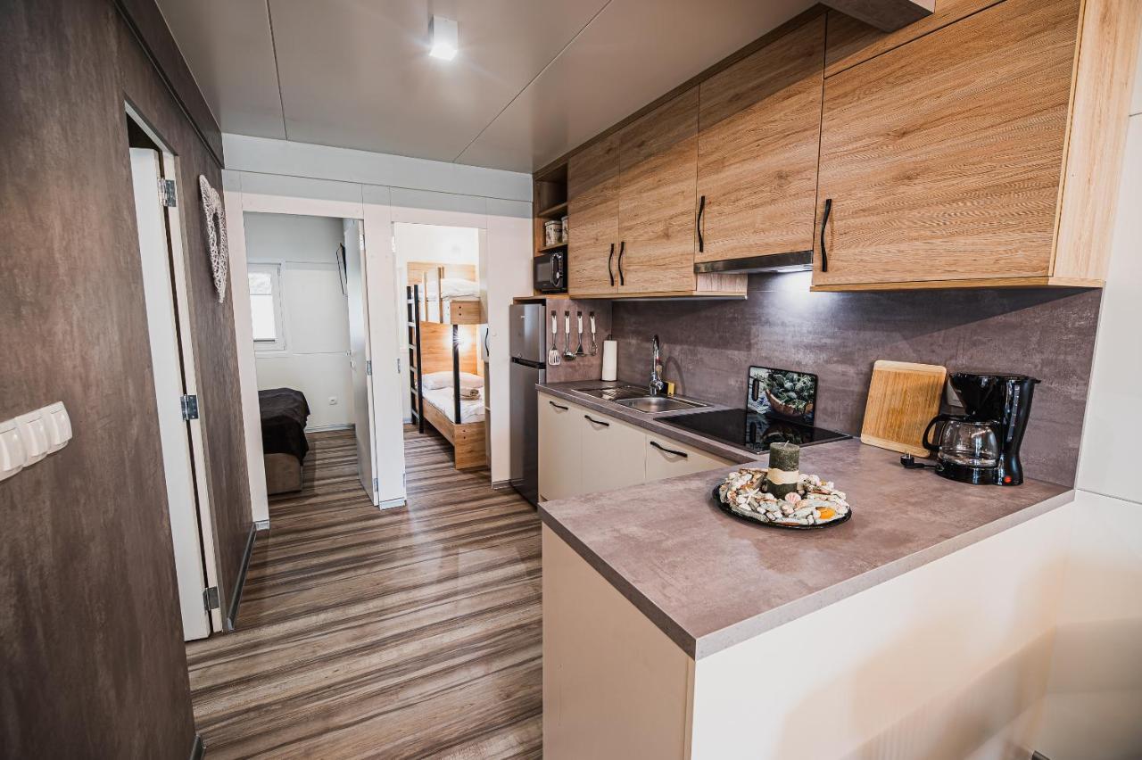 Premium Mobile Homes With Thermal Riviera Tickets Catez ob Savi Bagian luar foto
