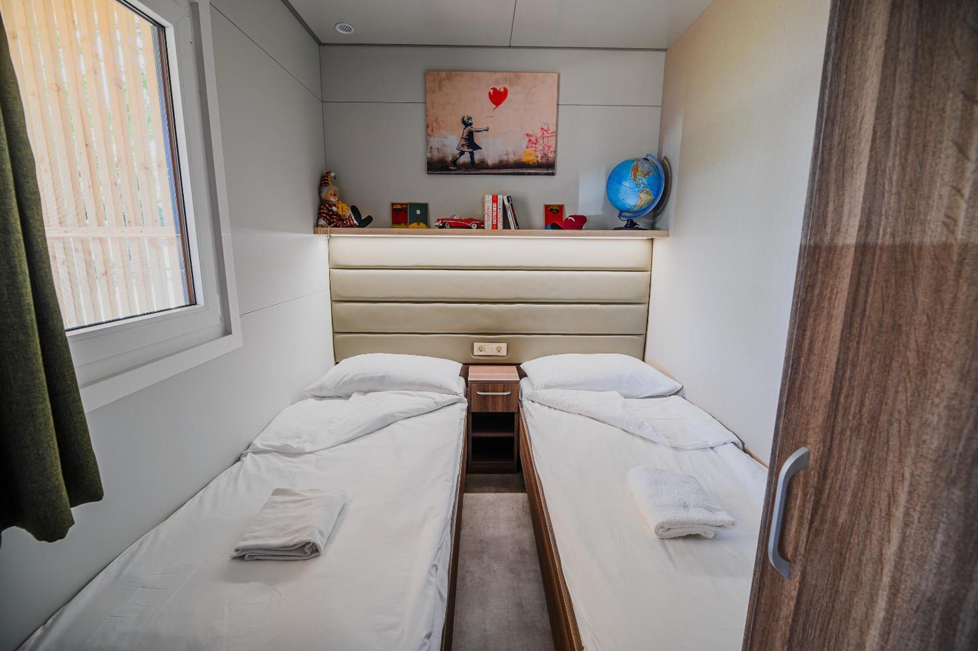 Premium Mobile Homes With Thermal Riviera Tickets Catez ob Savi Ruang foto