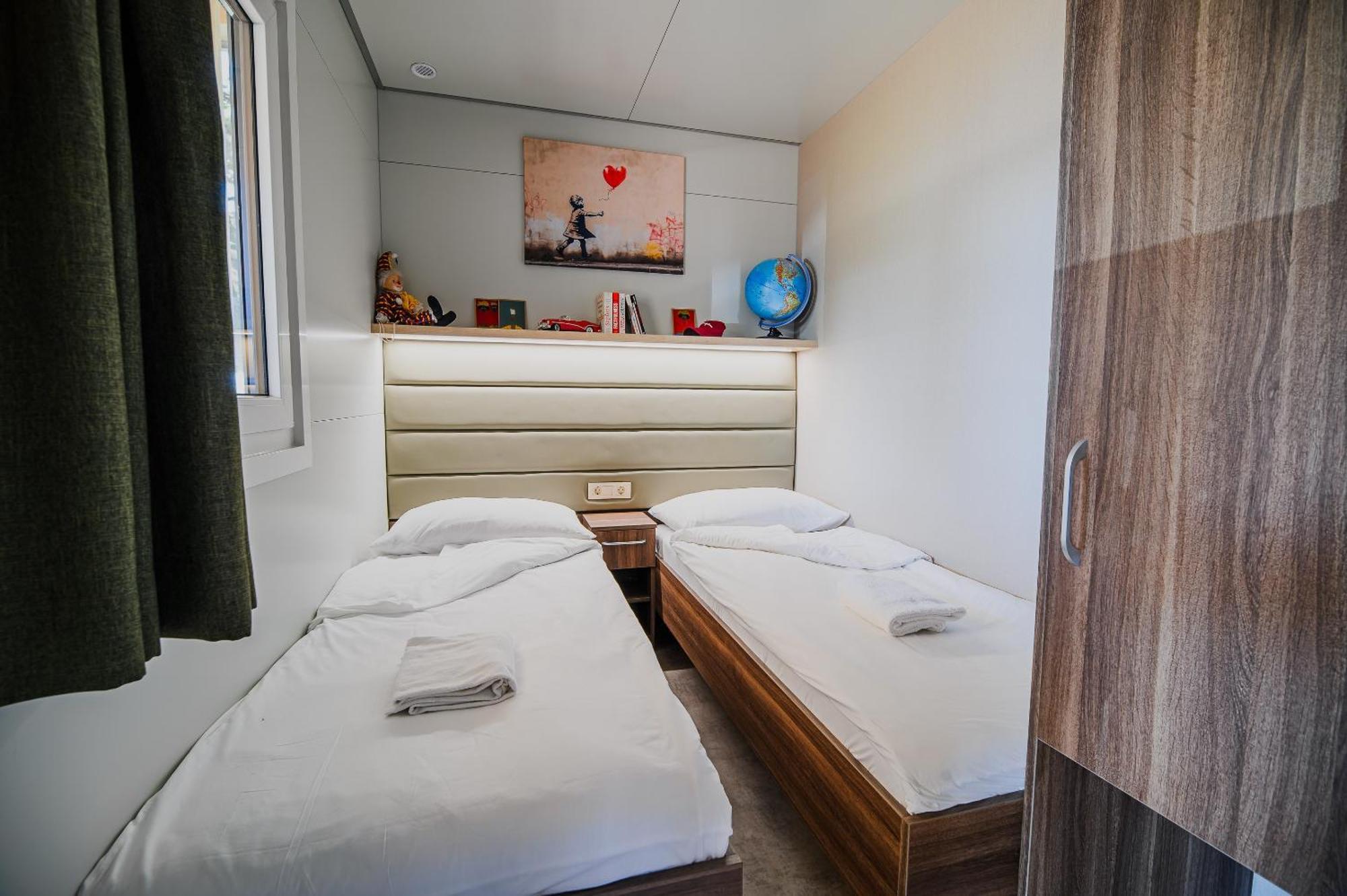 Premium Mobile Homes With Thermal Riviera Tickets Catez ob Savi Ruang foto