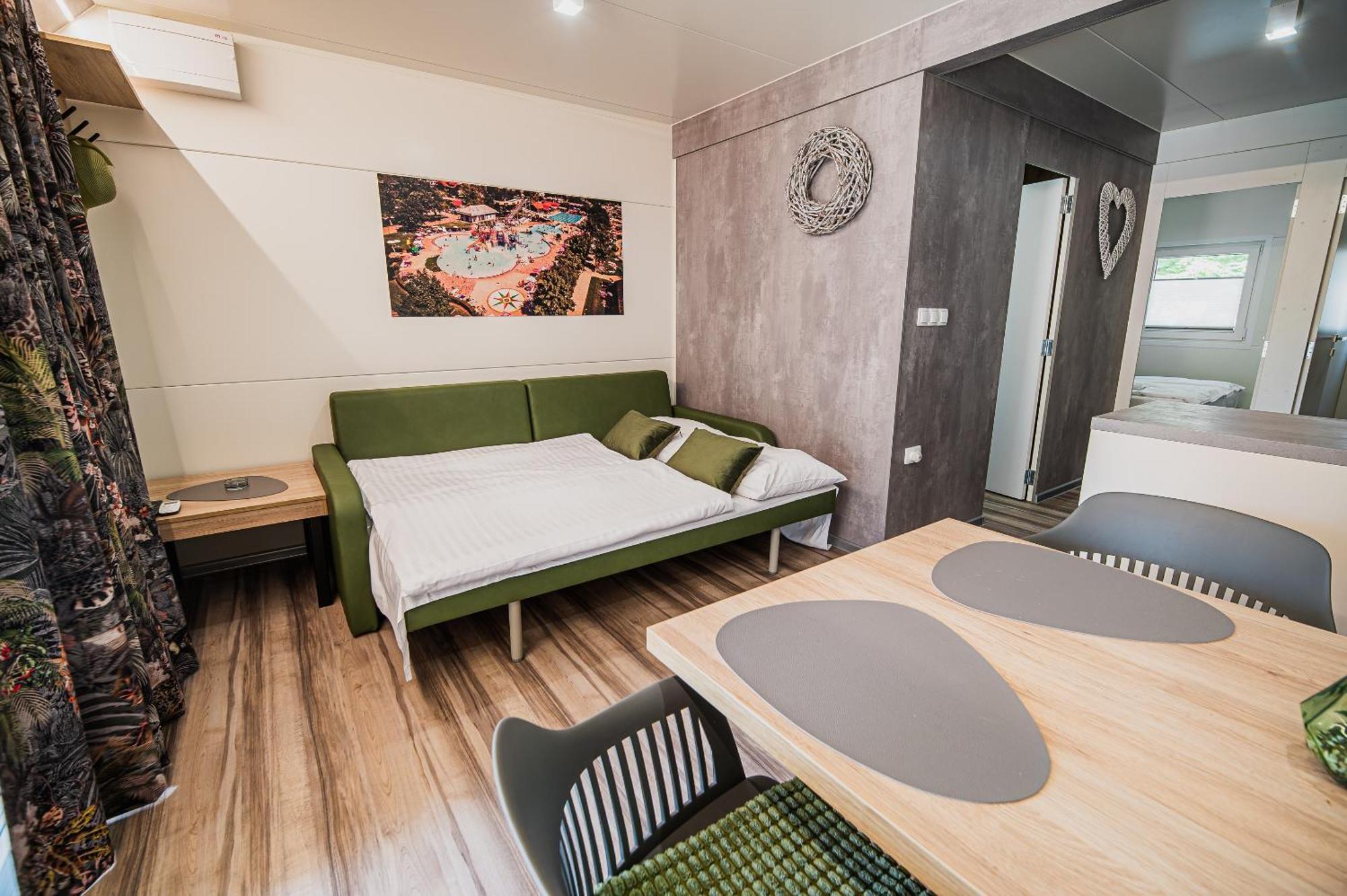 Premium Mobile Homes With Thermal Riviera Tickets Catez ob Savi Bagian luar foto